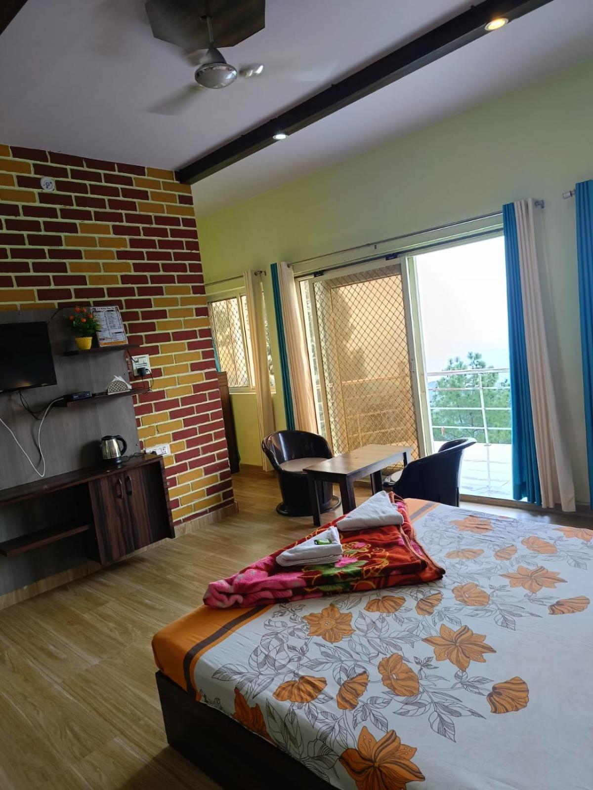 Joshi Holiday Home Stay Lansdowne Exterior photo